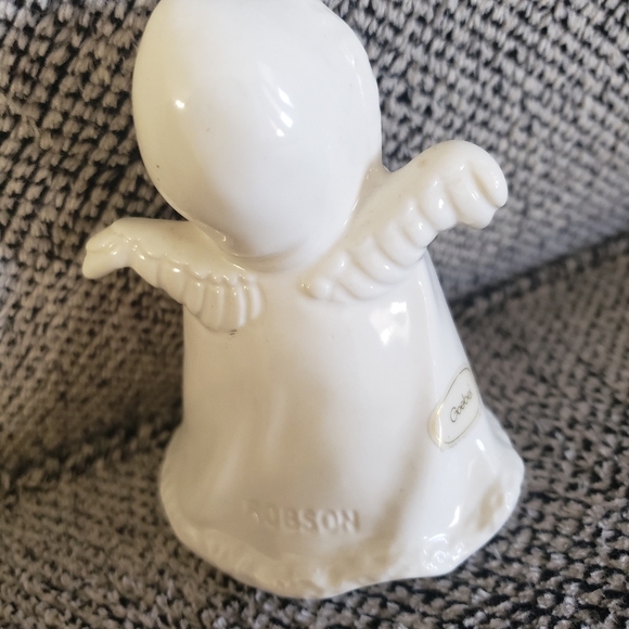 Goebel Angel with Lantern - Picture 2 of 3